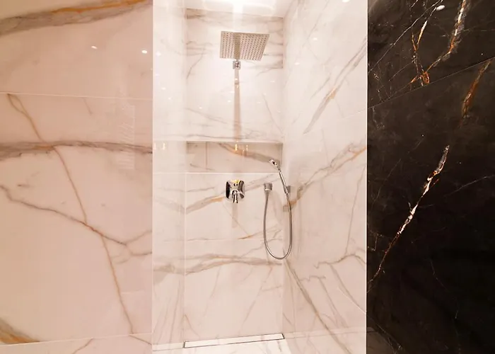 Bulwar Staromiejski Stare Centrum *