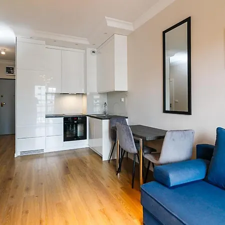 Bulwar Staromiejski Stare Centrum * Wrocław