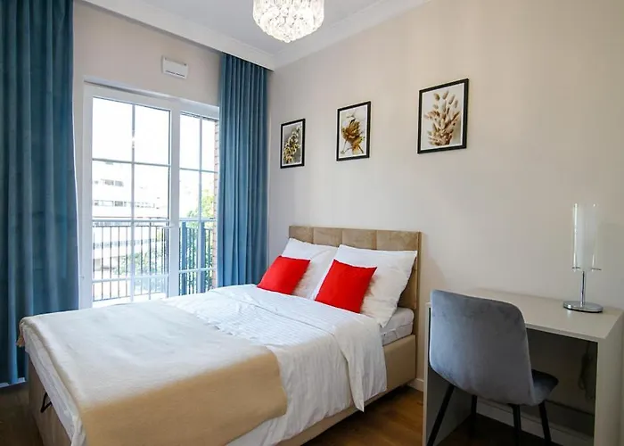 Bulwar Staromiejski Stare Centrum * Wrocław